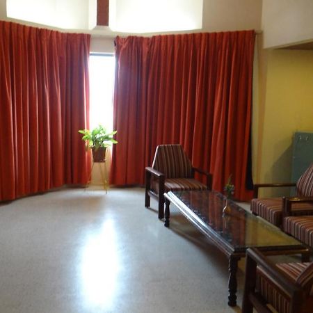 Hotel Paradise - Mysore Dasaprakash Group מראה חיצוני תמונה