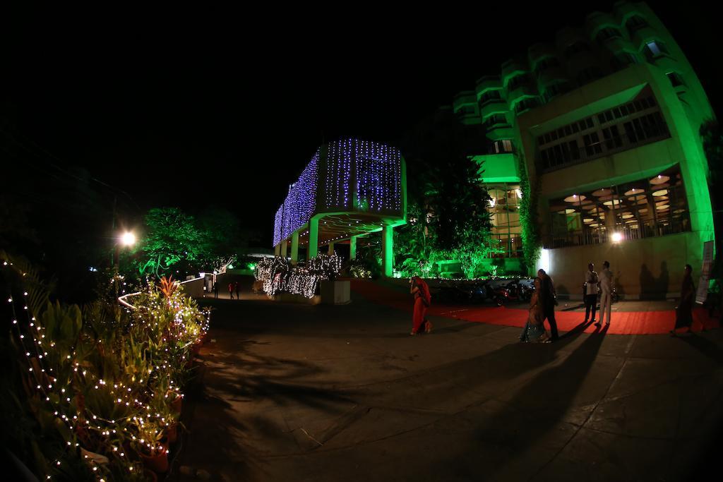 Hotel Paradise - Mysore Dasaprakash Group מראה חיצוני תמונה